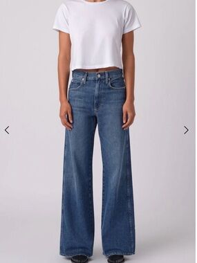 AMO Frida wide leg jeans in Admire-size 26
